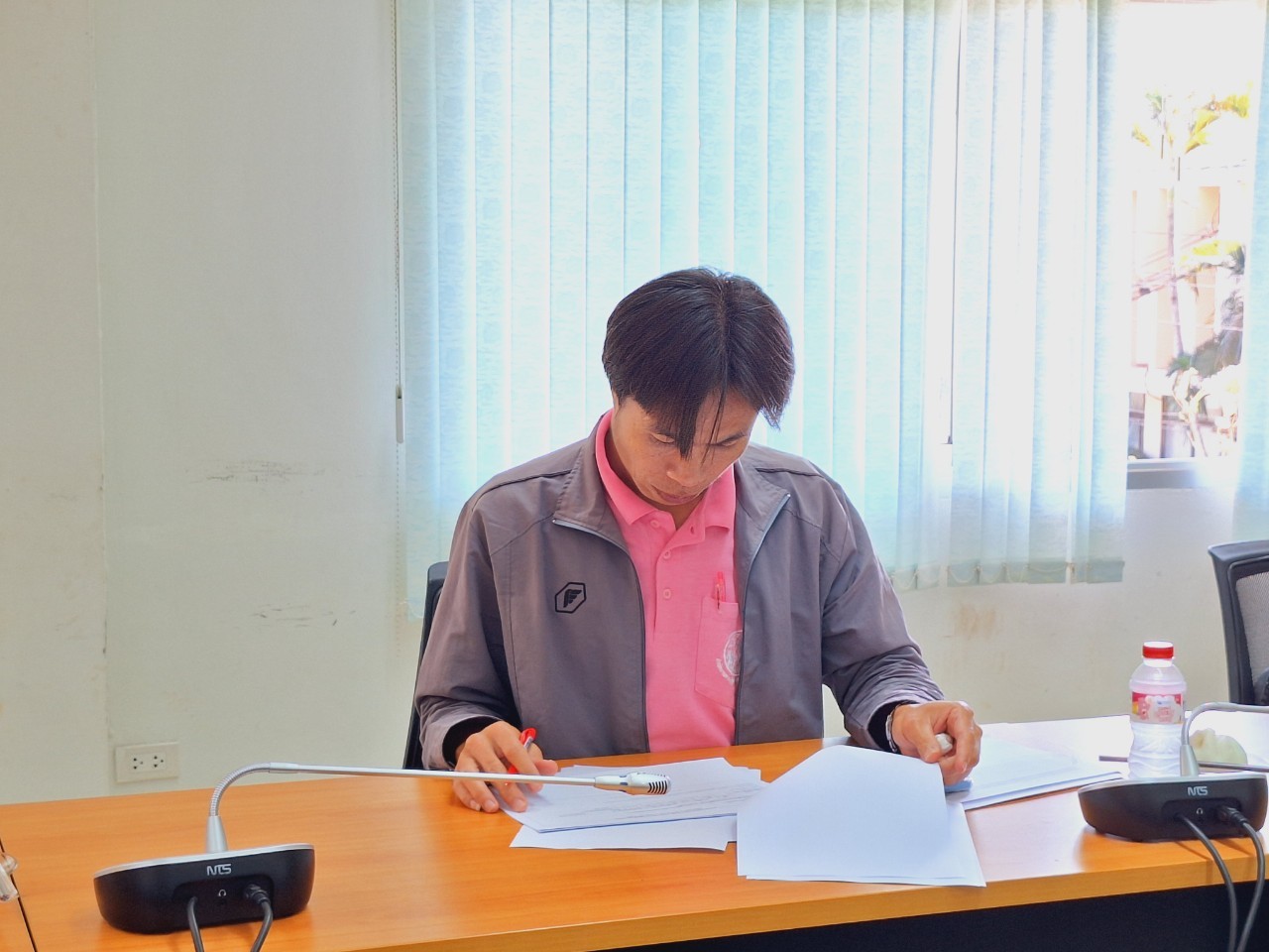 title - ผู้ตรวจราชการ ส.ป.ก. ประชุมตรวจราชการและติดตามความก้าวหน้าผลการดำเนินงานตามแผนการตรวจราชการของผู้ตรวจราชการ ส.ป.ก. ประจำปีงบประมาณ พ.ศ. 2568 รอบที่ 1 เขตตรวจราชการที่ 10 จังหวัดหนองคาย